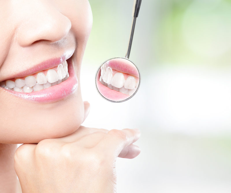 Kompleksowe leczenie dentystyczne – odkryj ścieżkę do zdrowej i pięknego uśmiechu.